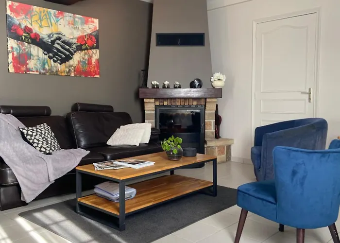 Prázdninový dům De La Giraudais *